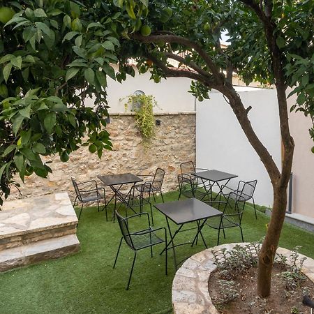 Отель Hypnos Cozy Living Янина Экстерьер фото